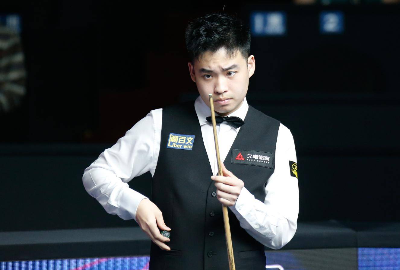 战术稍有不 战术稍有不