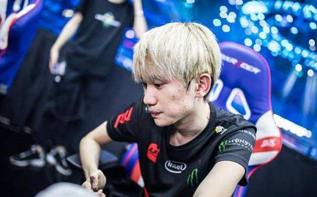 牵制作用 牵制作用